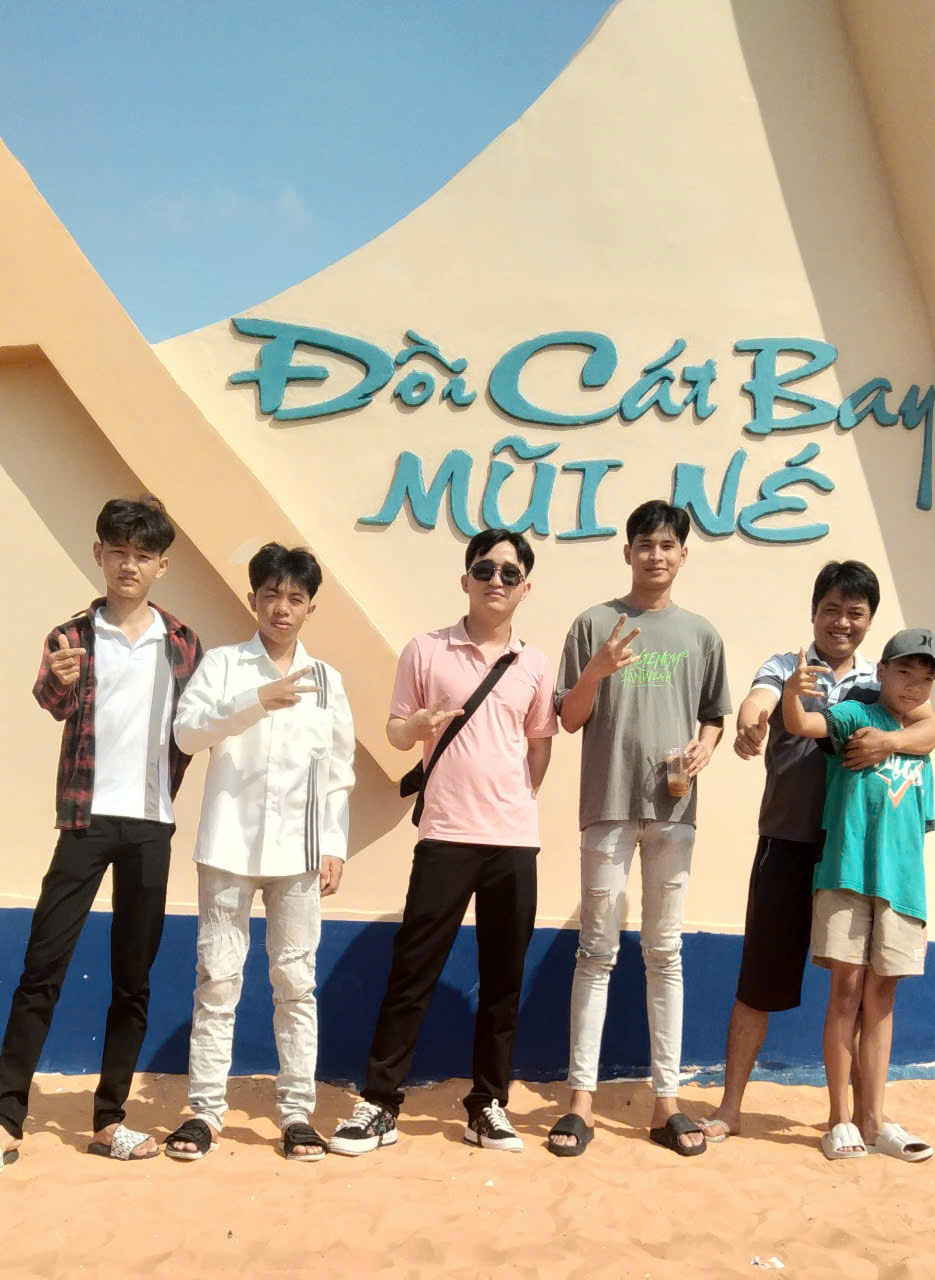 VSF-DU LỊCH ĐỒI CÁT BAY MŨI NÉ